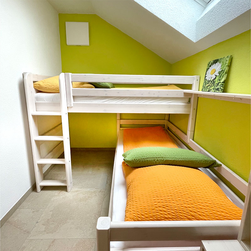 Kinderzimmer mit Hochbett